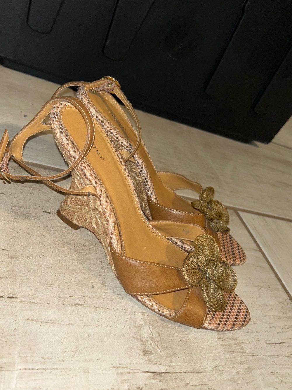 🤎✨ Fioni Brown Floral Wedge Sandals – Boho Summer Heels ✨🤎